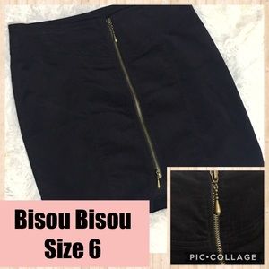 Bisou Bisou Black Corduroy Zipper Skirt
